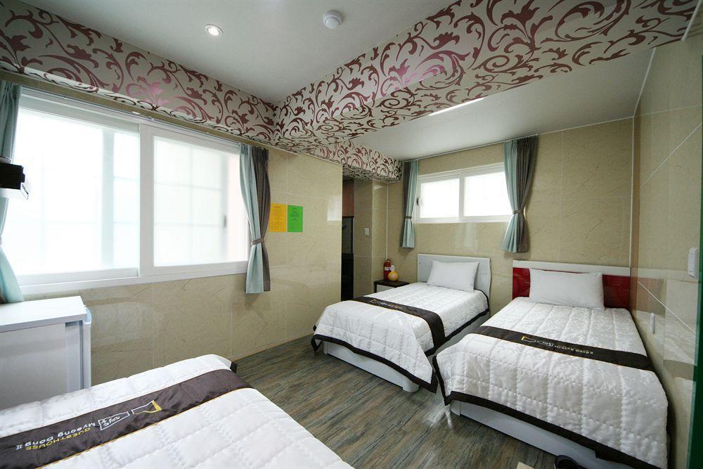 Guesthouse Myeongdong 2 Seul Exterior foto