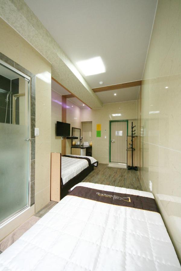 Guesthouse Myeongdong 2 Seul Quarto foto